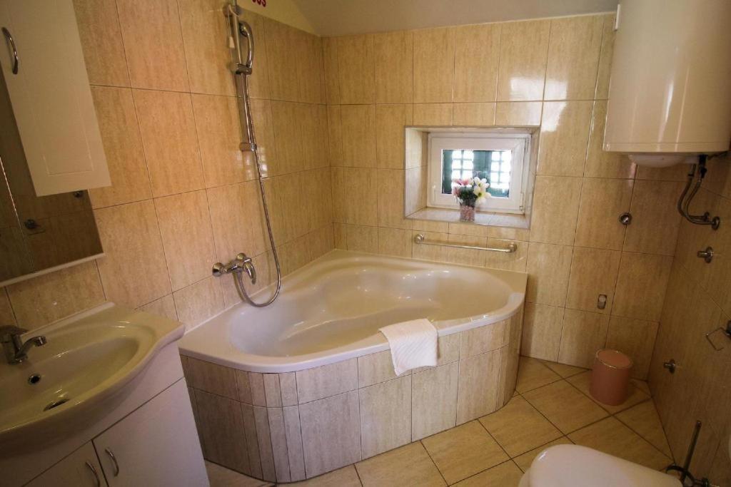 Villa Varos Спліт Екстер'єр фото